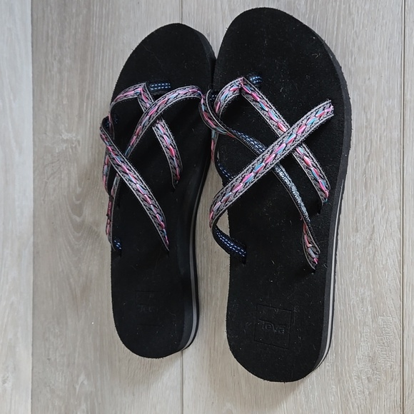 Teva Women's Black and Pink Sandals Slide Shoes Sz 9 Shoes - Picture 2 of 10